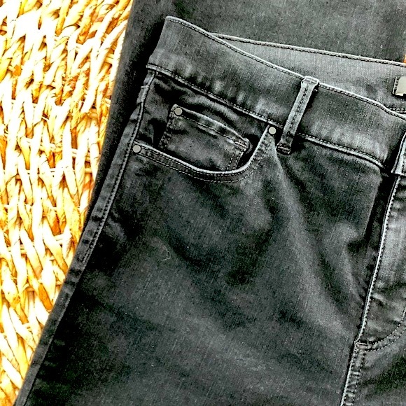 Ann Taylor Slim Bootcut Jean - Picture 9 of 13